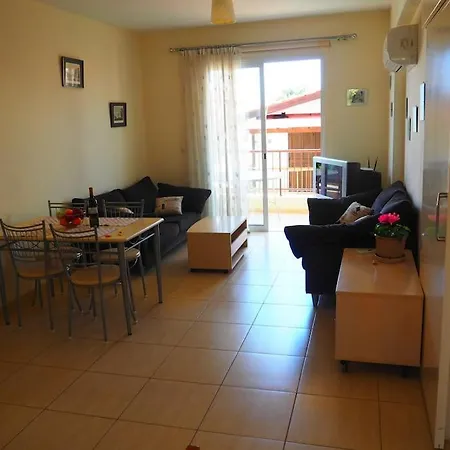 Apartamento A Stone's Throw From Everything *