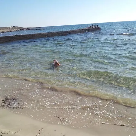 Apartamento A Stone's Throw From Everything *