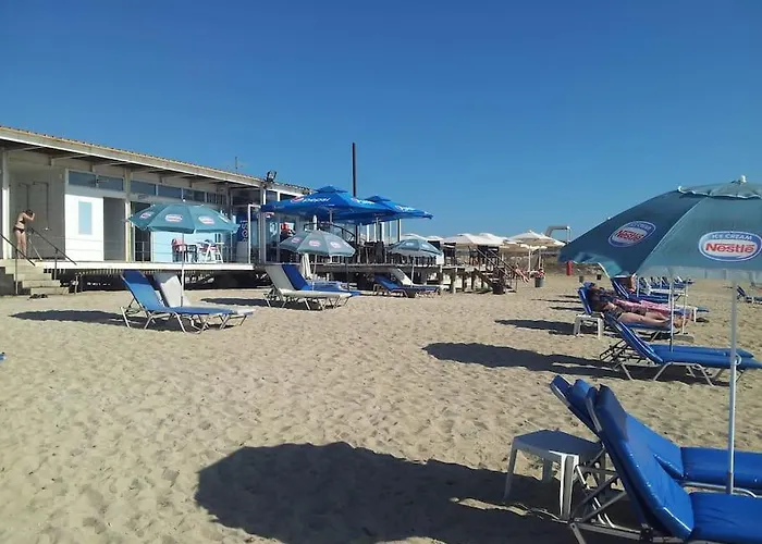 Διαμέρισμα A Stone's Throw From Everything Πάφος