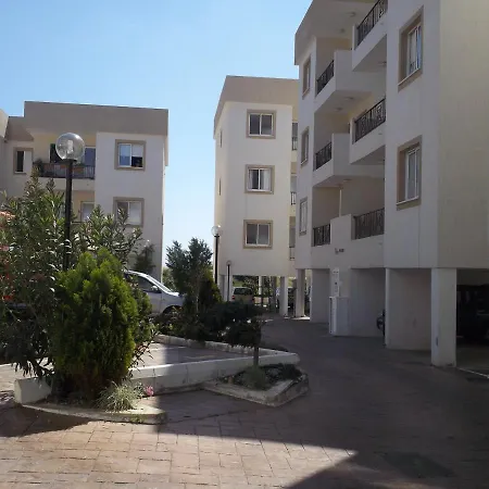 Apartment A Stone's Throw From Everything