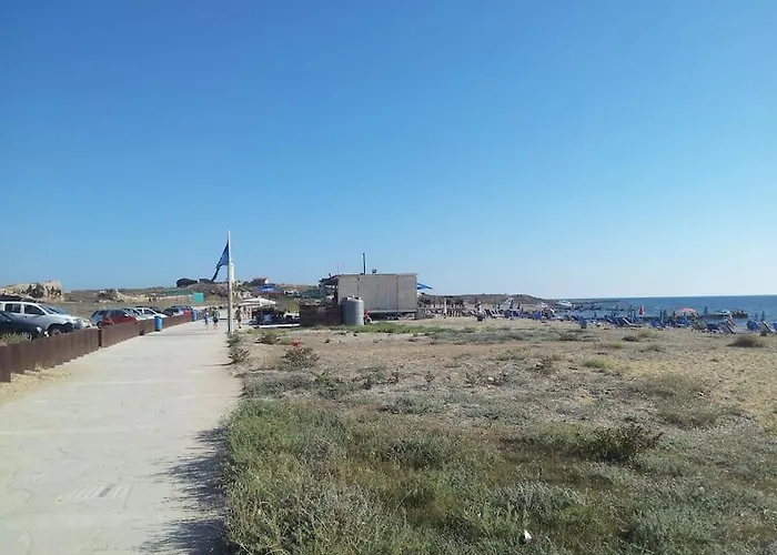 A Stone's Throw From Everything